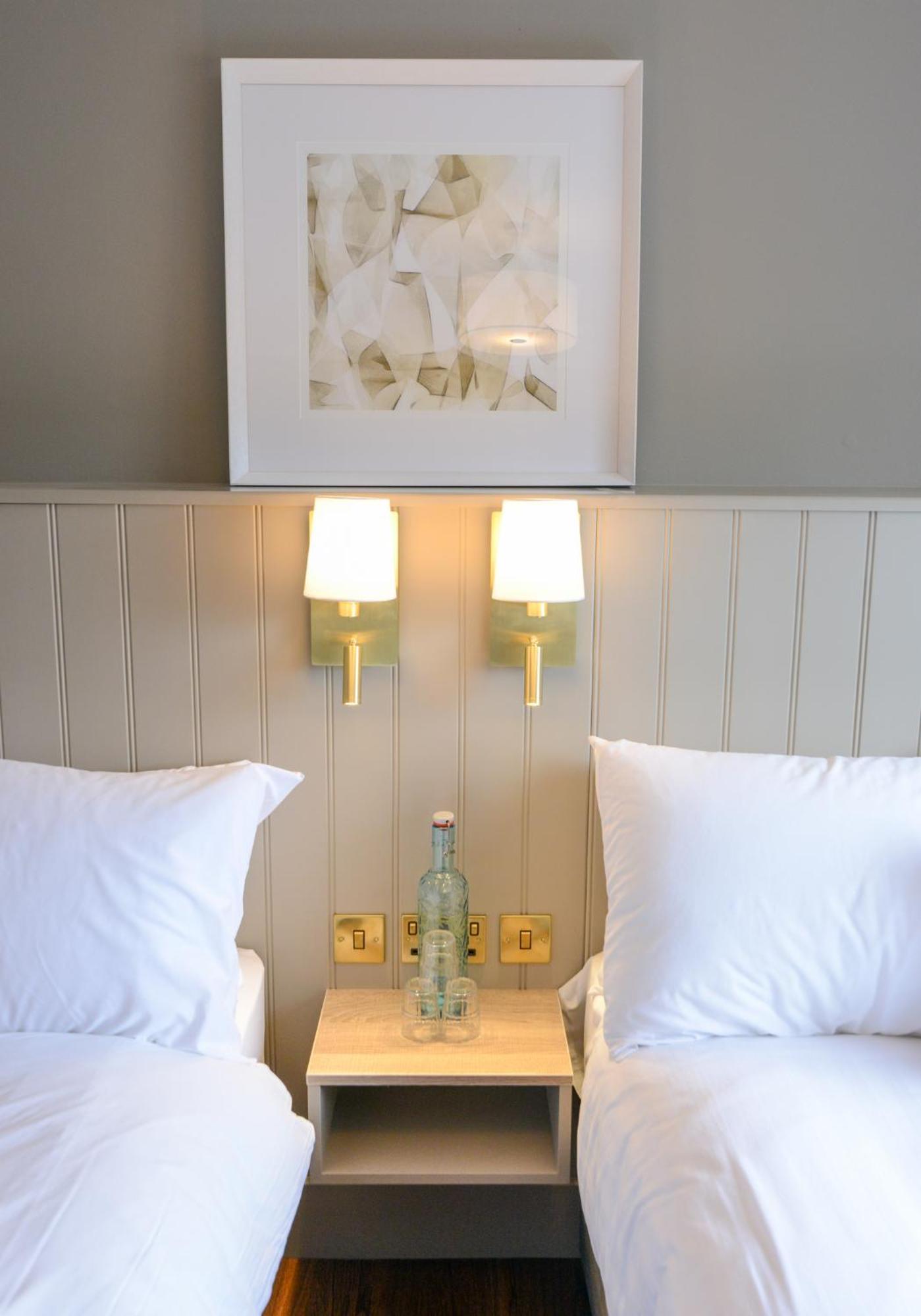 Urban Nest Townhouse Bed & Breakfast Galway Bagian luar foto